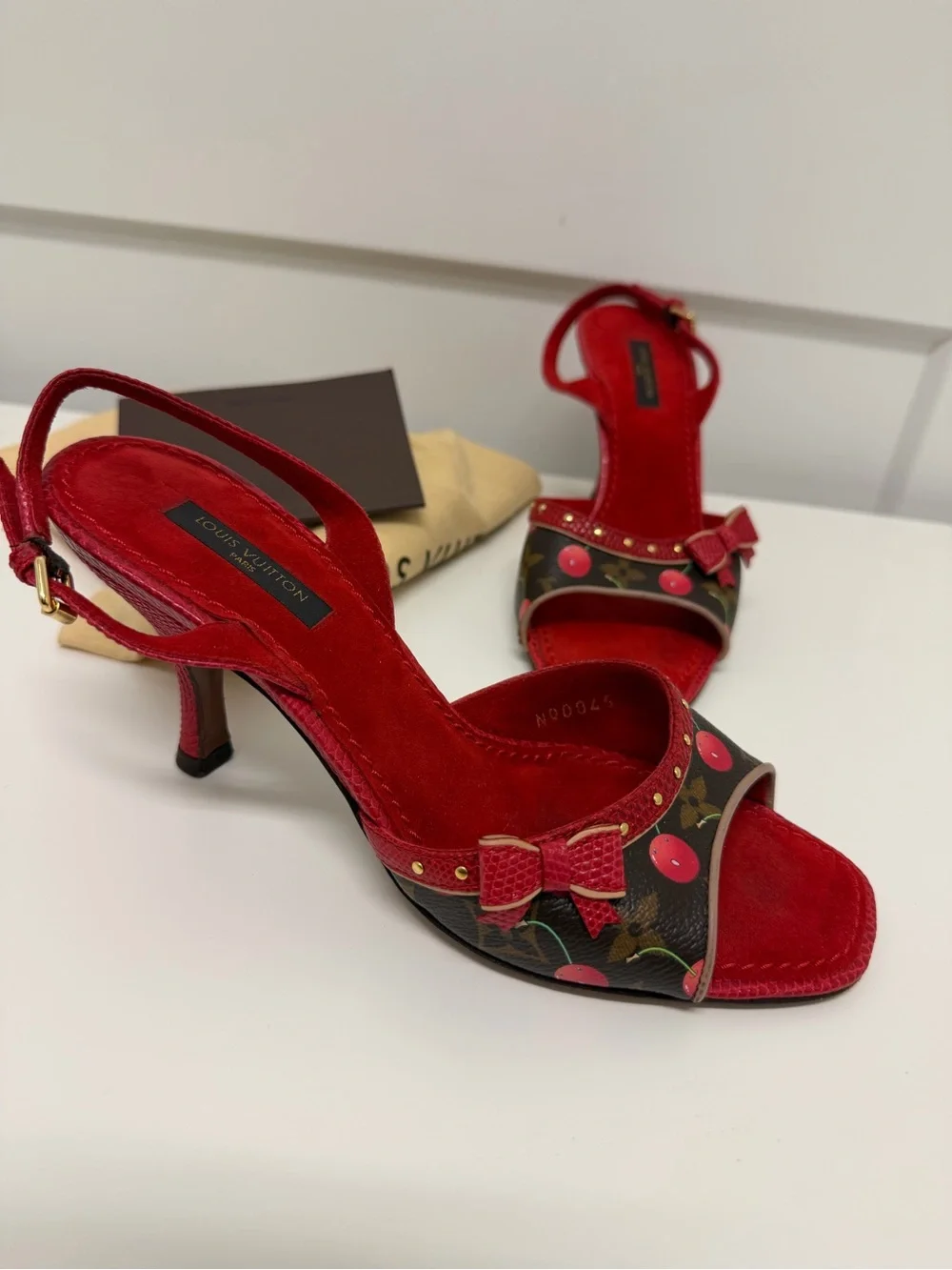 Rare Louis Vuitton x Takashi Murakami iconic Cherry bow heels (EU 37/ US 7)